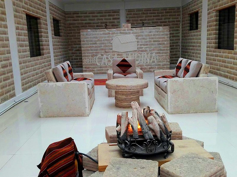 Uyuni zouthotel zitje