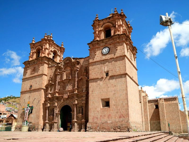 Puno Kerk