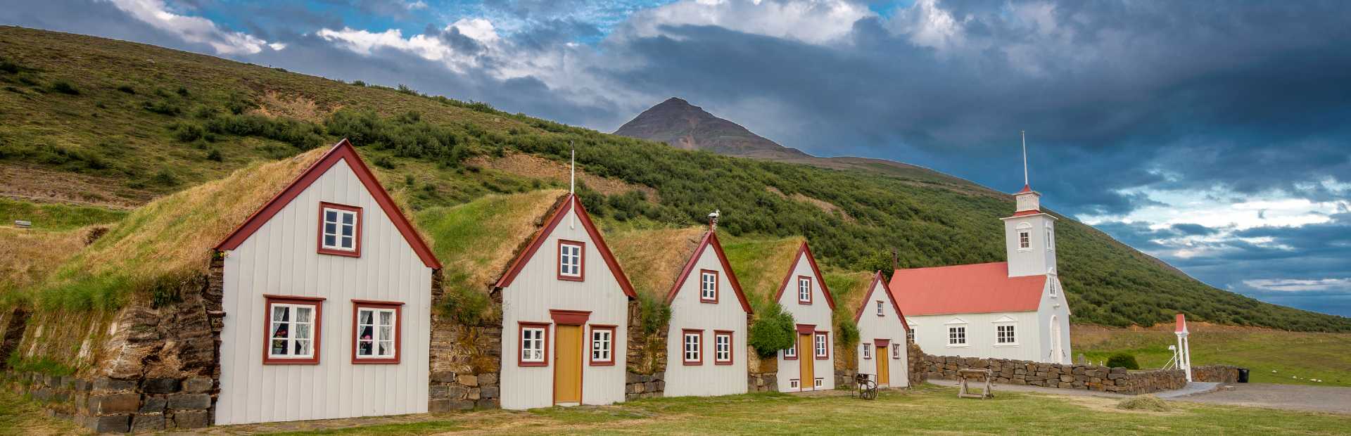 laufaskirkja ijsland