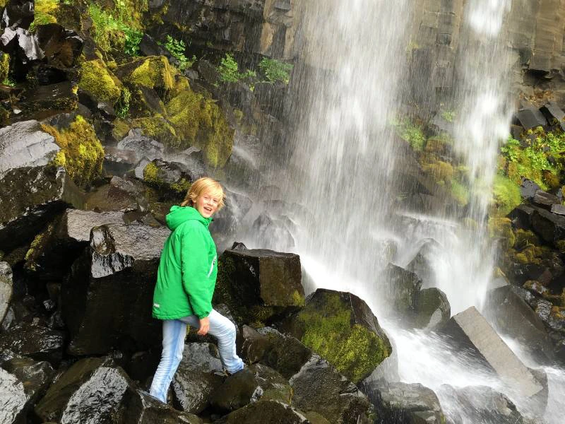 waterval ijsland
