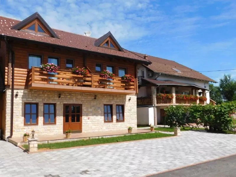Buitenkant van je guesthouse bij de Plitvice meren