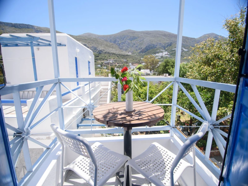 Terras bij je hotel op Amorgos
