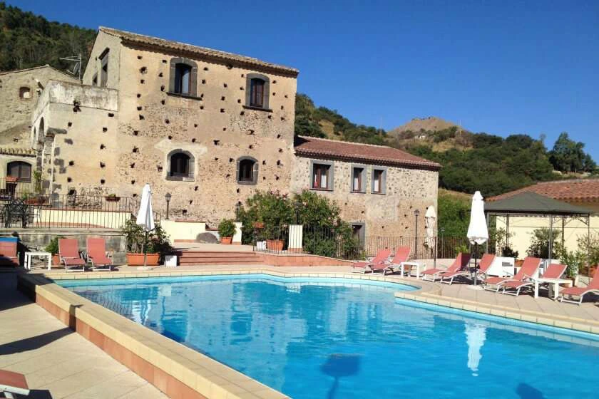 Agriturismo met zwembad dichtbij de Etna