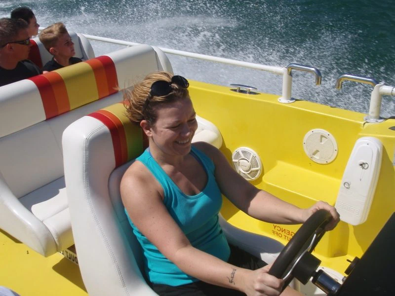 Speedboot in Miami tijdens je Florida-reis