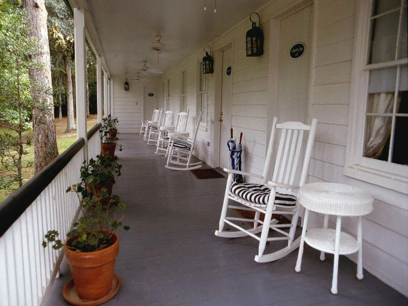 Veranda bij Monmouth historische inn