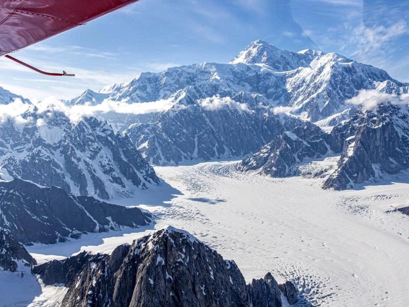 denali-vliegtuig-riksja-amerika-alaska-vlucht