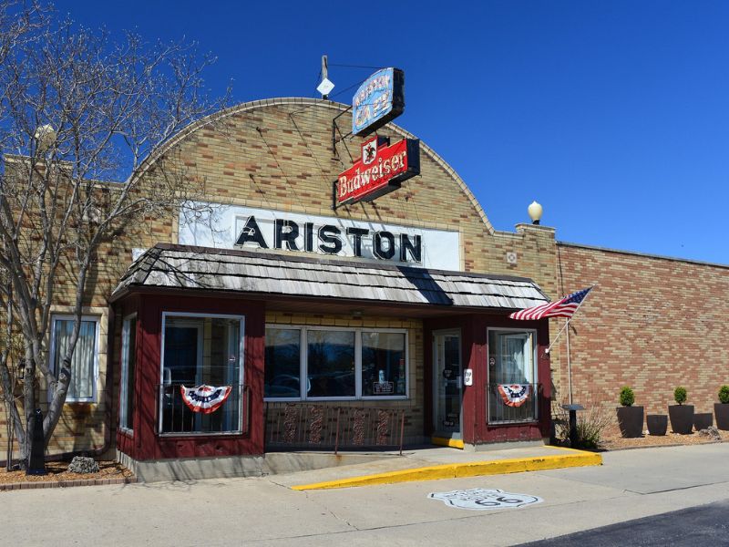 Route 66 diner, The ariston