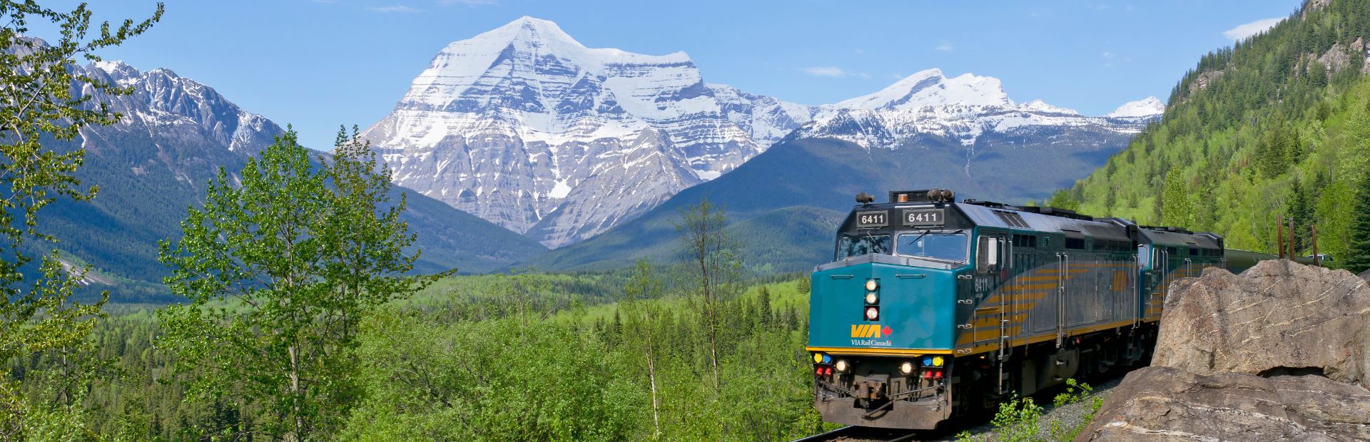 Train Rocky Mountains