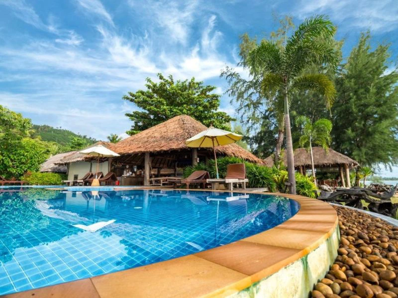 ko yao yai resort zwembad thailand