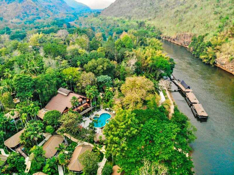 river kwai resort thailand zwembad