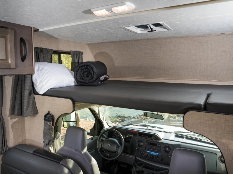 camper_c25 campeer rondreis - bovenbed