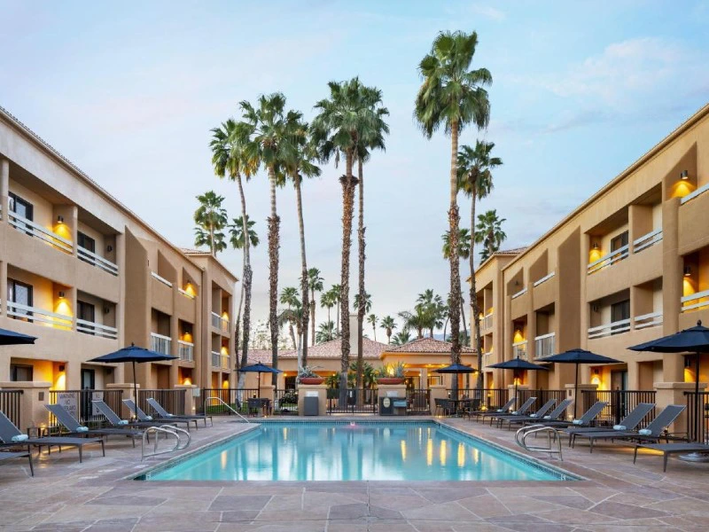 hotel bij joshua tree national park met zwembad