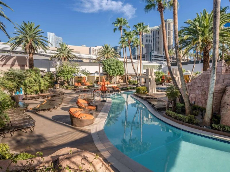 las vegas casino hotel zwembad