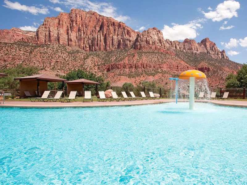 Hotel met zwembad in Zion