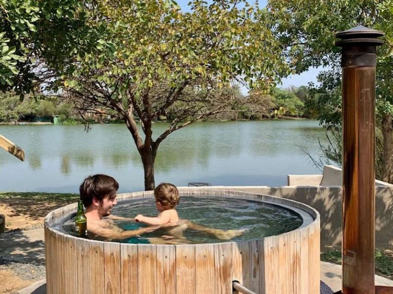 hottub-glamping-hoedspruit-zuid-afrika
