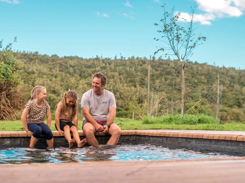 zwembad-familie-glamping-zuid-afrika-addo