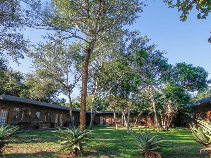 lodges bij elkaar