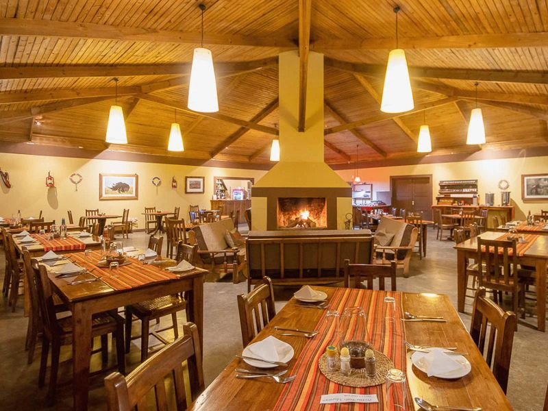Lodge dining