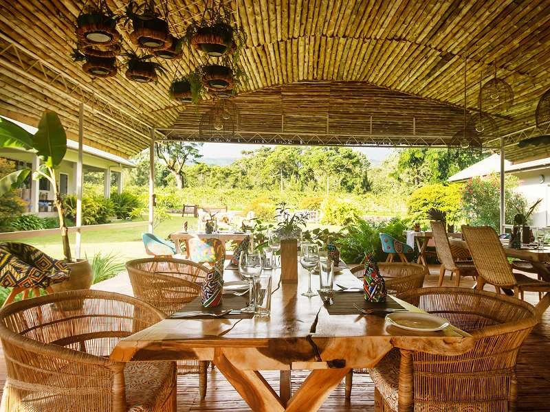 Tanzania Kilimanjaro - lodge restaurant