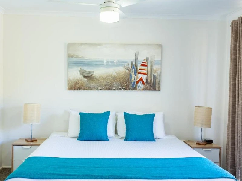 Slaapkamer in het hotel in Noosa