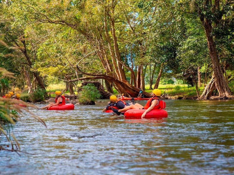 tubing excursie in Cairns
