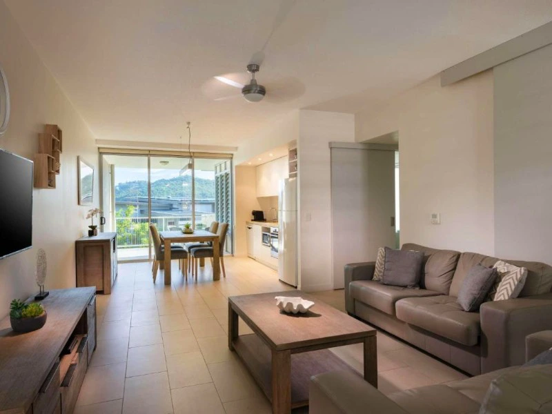 Magnetic Island woonkamer en keuken