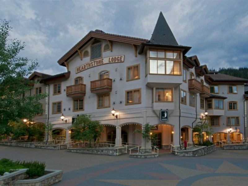 Hotel in Sun Peaks