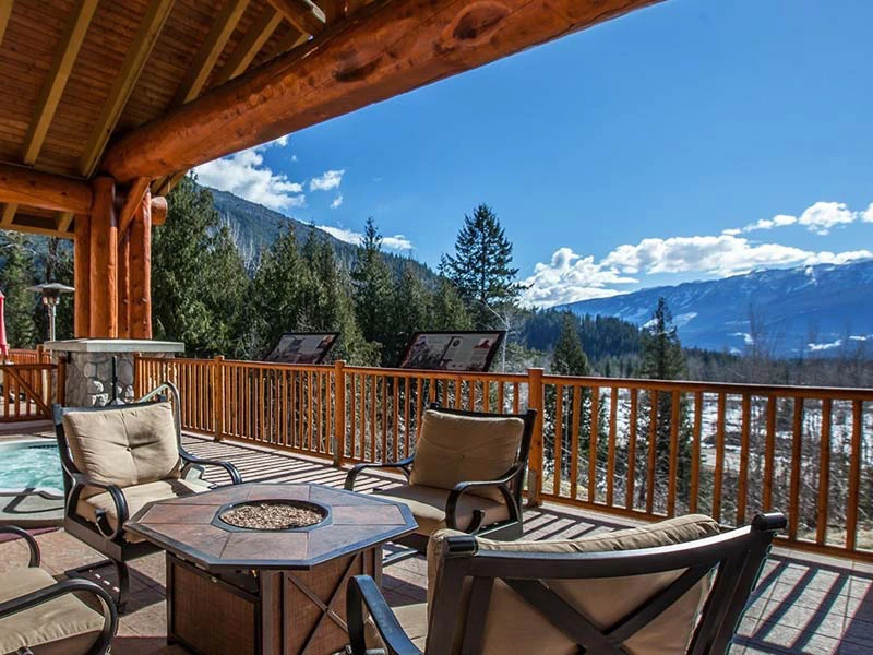 revelstroke lodge