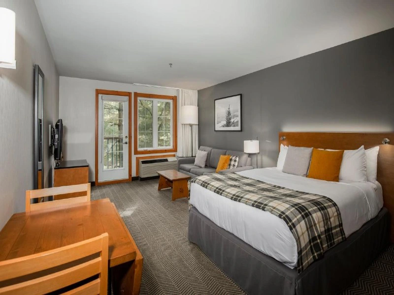 Mont Tremblant hotel