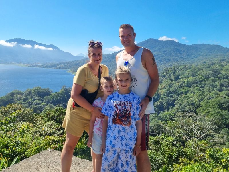 Gezin op Bali Indonesie