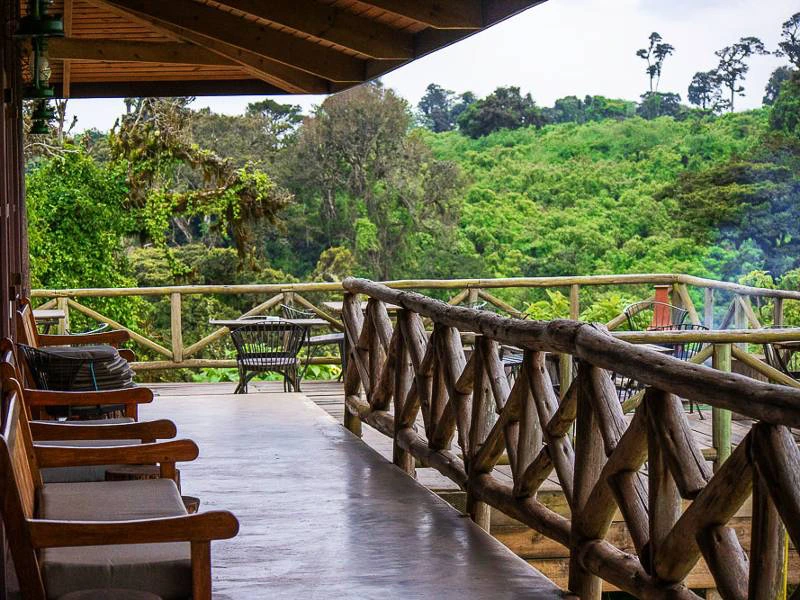 safari lodge bij serengeti