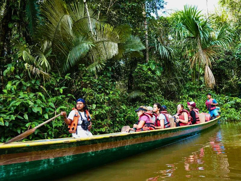 Ecuador Amazone boot excursie
