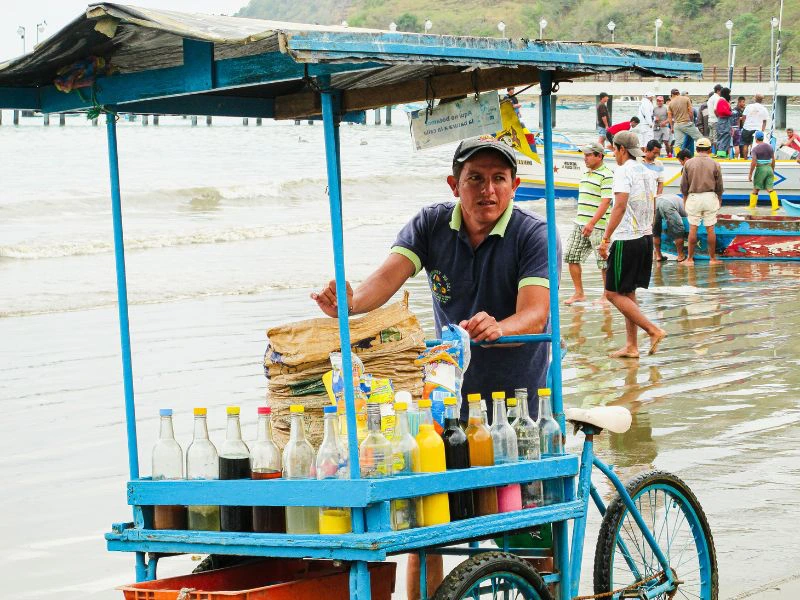Ecuador Puerto Lopez local