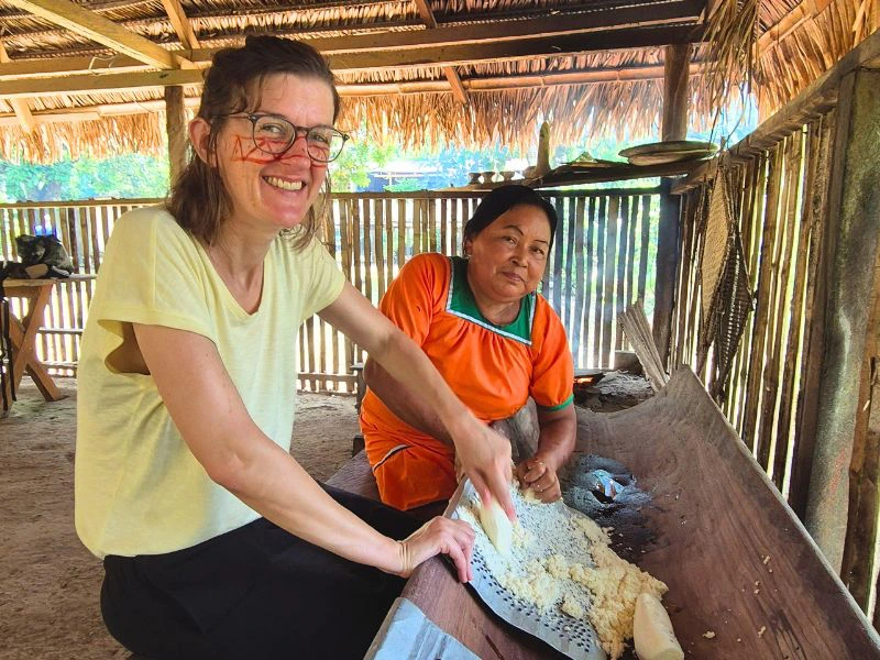 Ecuador Cuyabeno reizigers koken