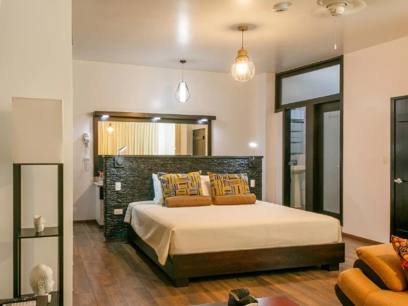 hotel met zwembad Santa Cruz Galapagos 2