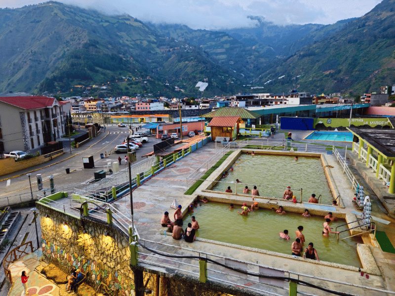 Warmwaterbaden in Banos Ecuador