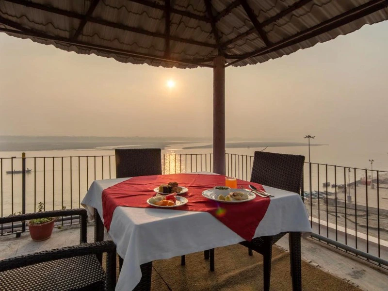 hotel in varanasi
