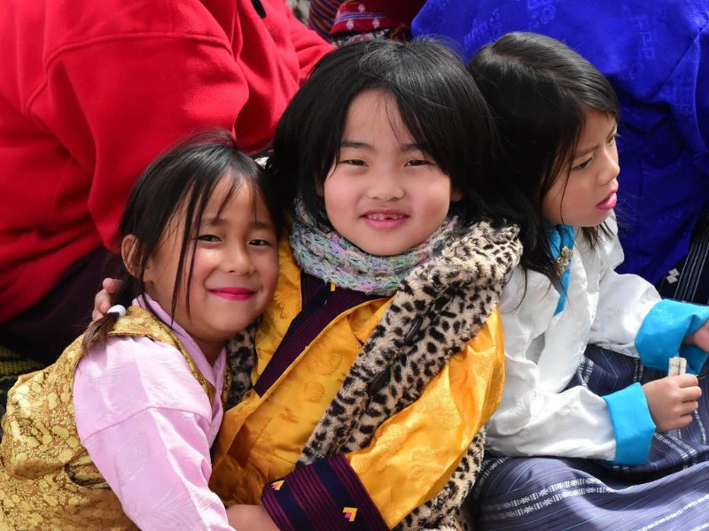 meisjes in Bhutan