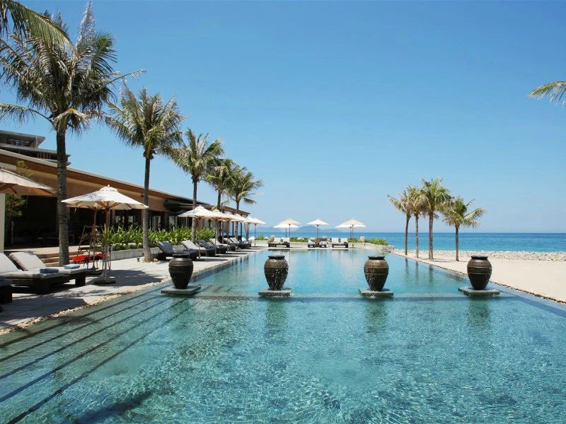 Whale Island Vietnam - Nha Trang