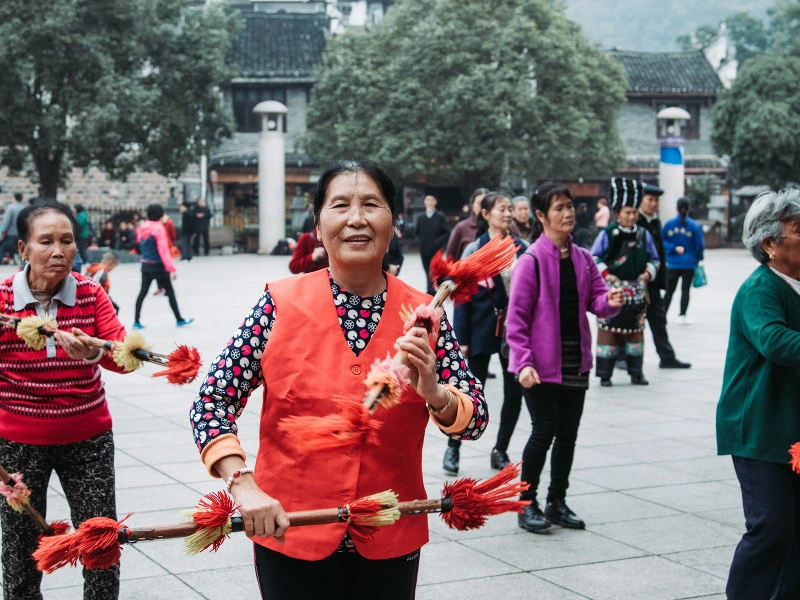 Lokale vrouwen aan het sporten in Shanghai
