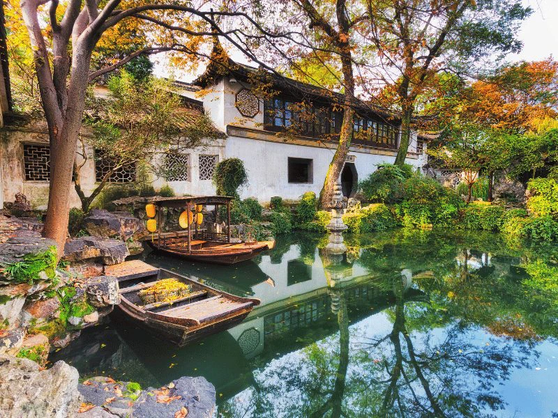 Tuin met vijver in Suzhou