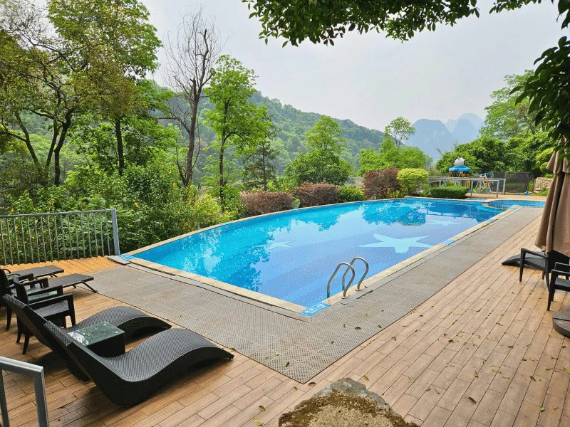 Hotel met zwembad in Yangshuo, China