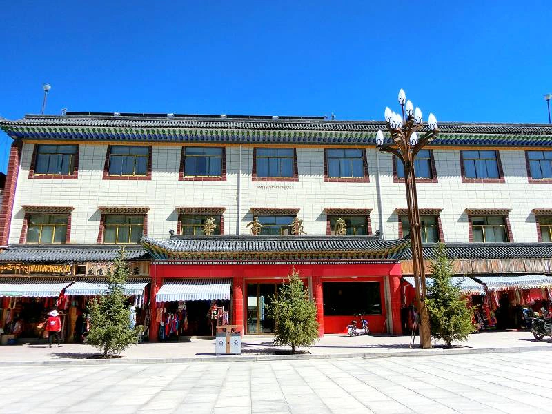 China Xiahe - hotel