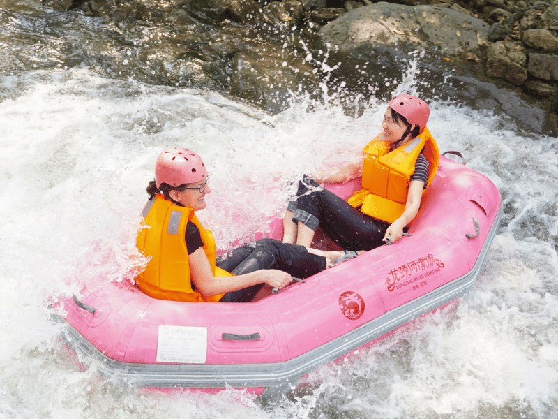 China Yangshuo rafting