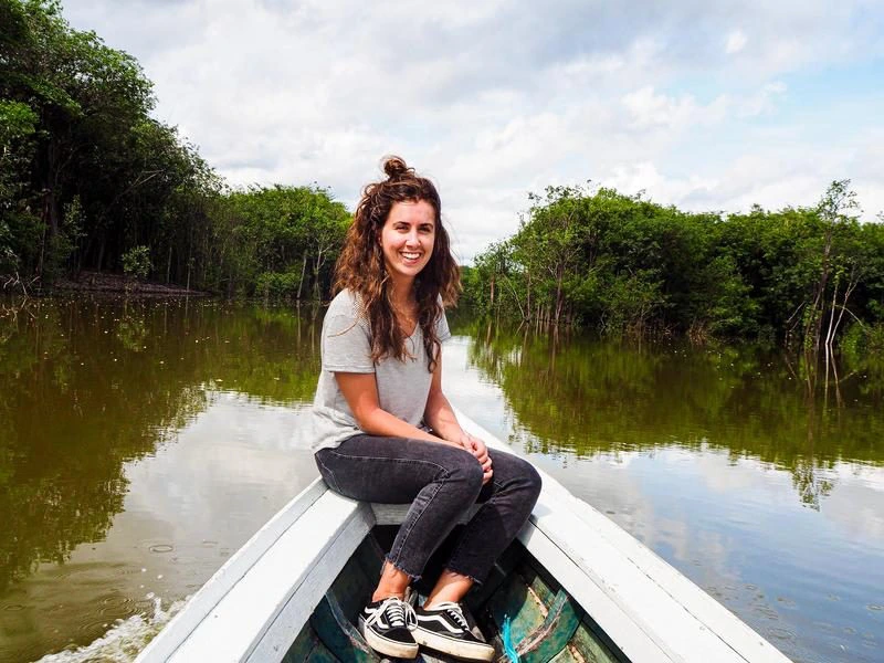 Reisspecialist demi in de amazone