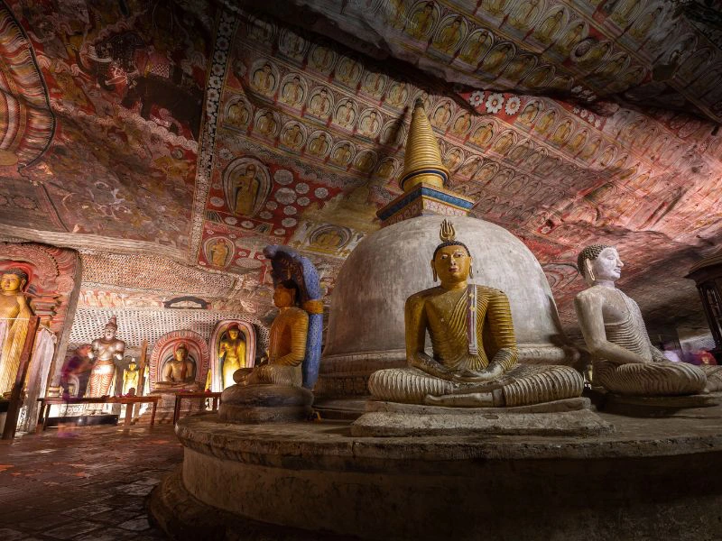 Grotklooster Dambulla Riksja Travel