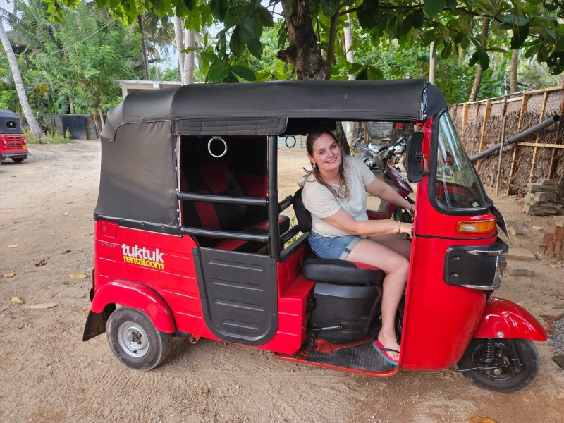 tuktuk