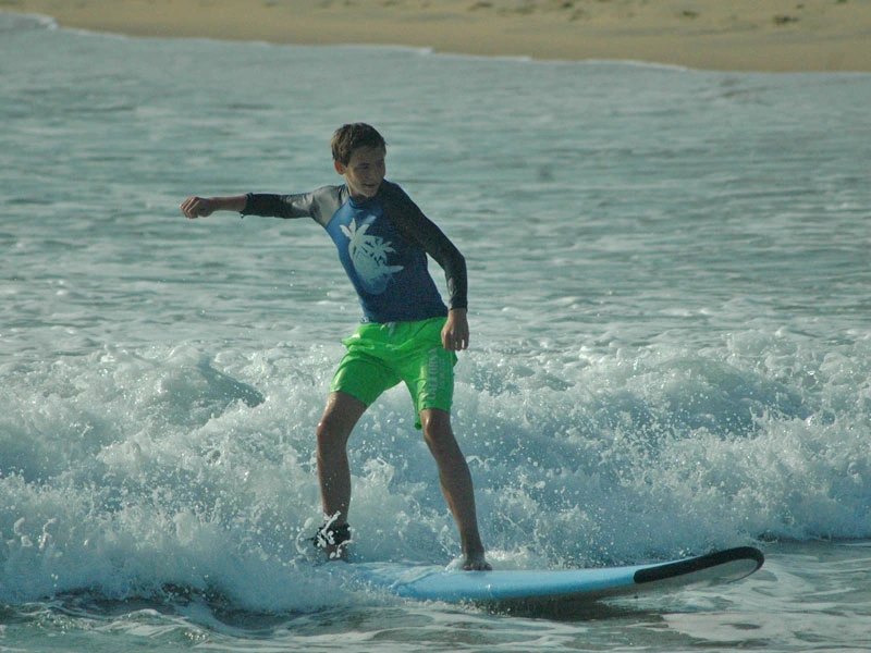 Surfles kinderen Sri Lanka