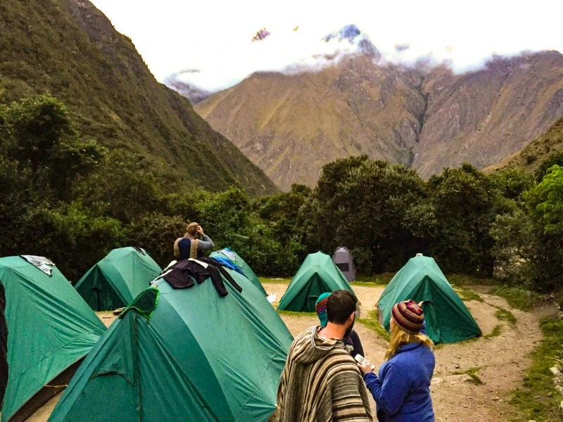 Slapen in een tent tijdens de Inca Trail