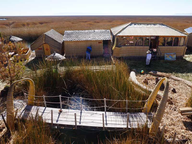 Peru kids - Titicacameer rieteiland verblijf